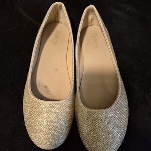 Refresh Gold Glitter Ballet Flats - Size 8